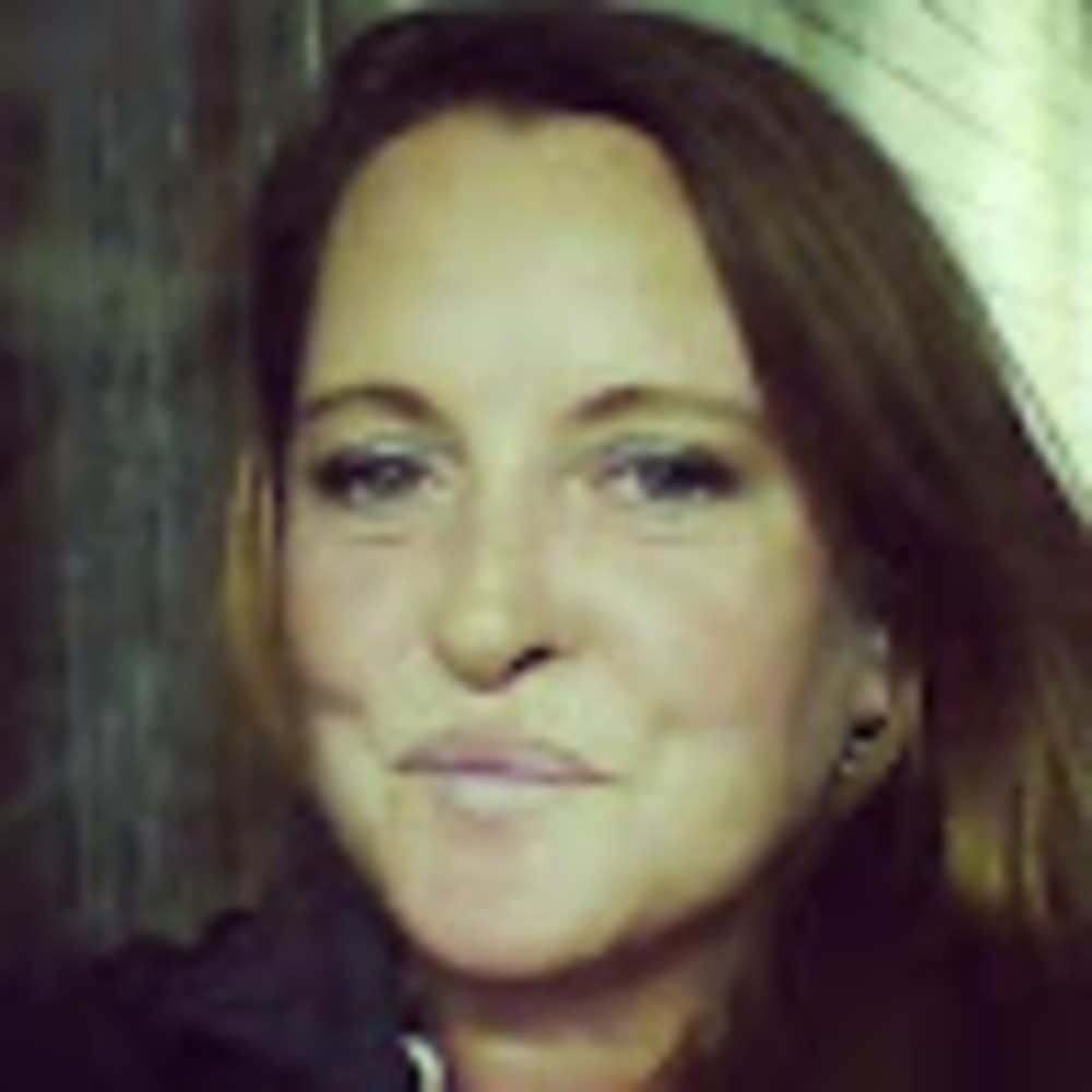 Meet your Posher, Cynthia